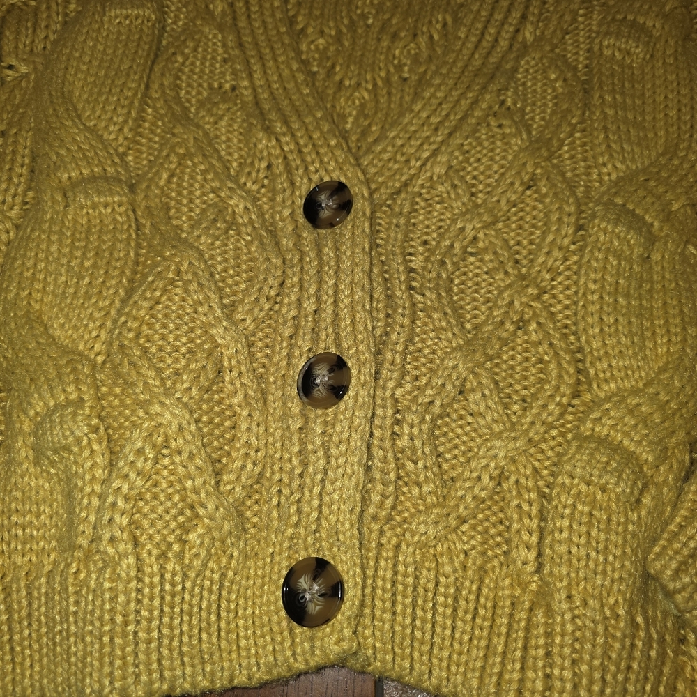 Talulah Chunky Knit Cropped Yellow Sweater Size L - Picture 10 of 10